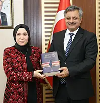 Siirt Üniversitesi Akademisyenlerinden ''Filistin Sözlüğü''ne Katkı