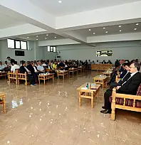 Siirt Valisi Kemal Kızılkaya, Babası İçin Düzenlenen Taziyede Başsağlığı Dileklerini Kabul Etti