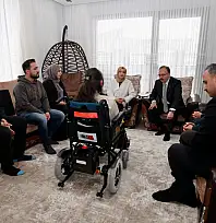 Siirt Valisi Kızılkaya, medikal desteği yerinde verdi: 19 cihaz evlere ulaştı