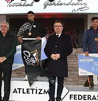Siirtli özel sporcu İsa Beştaş Büyük Atatürk Koşusu'nda ikinci oldu