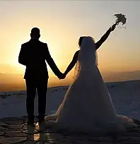 Yargıtay'dan emsal karar! Düğün fotoğrafı hapis cezası getirdi