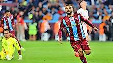 Trabzonspor'dan Galatasaray'a 4 Gollü Darbe: Bordo-Mavililer Farklı Kazandı