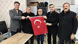 MHP Siirt İl Başkanlığından Türk Bayrağı Hassasiyeti