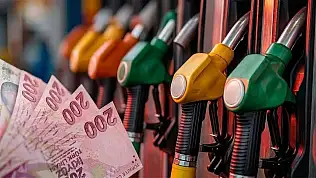 Araç sahipleri dikkat: Motorine bu gece 3,5 Lira zam