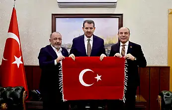 15 Temmuz Demokrasi Şehitleri, Gazileri ve Terör Mağdurları Derneği Onursal Başkanı Seyyithan Solmaz'dan Bakan Yardımcısı Salih Ayhan'a Hayırlı Olsun Ziyareti