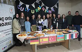 8 farklı ülkeden gönüllüler Siirt kültürünü yakından tanıdı