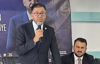 Abdulhakim Gider'den Sert Çıkış: ''Bir Fasığın Dedikodularıyla Siirt'i Zehirlemeye Kimsenin Hakkı Yok''