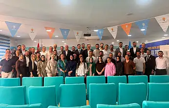 AK Parti'nin Yeni Siirt İl Yönetimi İlk Toplantısını Gerçekleştirdi