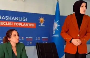 AK Parti Siirt Kadın Kollarından Kadın Sağlığına Yönelik Bilgilendirme Semineri