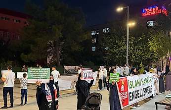 Alparslan Kuytul Ve Gözaltılar İçin Siirt'te Protesto Eylemi Yapıldı
