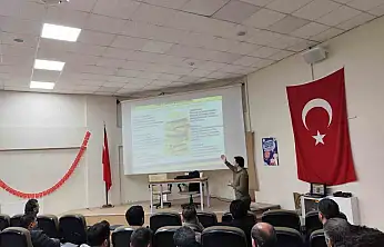 Bakım personellerine sağlıklı beslenme ve hijyen eğitimi