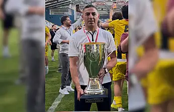 Bitlis Spor 1916'da Şampiyonluk Getiren Siirtli Teknik Adamla Yollar Ayrıldı