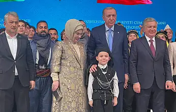 Cumhurbaşkanı Erdoğan'ın Ev Sahipliğindeki Programda Siirt Tanıtıldı! Folklor Ekibi Beğeni Topladı