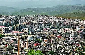 Cumhuriyet Bir Tören Değil, Bir Tutumdur: Cumhuriyet Felsefesi Siirt'te Ne Kadar Yaşıyor?