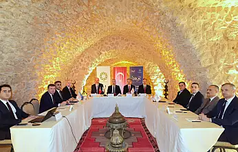 DİKA Olağan Yönetim Kurulu Toplantısı Midyat'ta Gerçekleştirildi