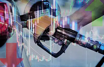 Dün zam vardı bu gece indirim geldi! Siirt'te akaryakıt tabelaları yeniden değişti