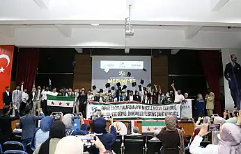 Dünyanın Farklı Ülkelerinden Gelen Öğrenciler Siirt'ten Mezun Oldu