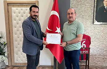 Eruh MYO'dan Başkan Cevher Çiftçi'ye Teşekkür Belgesi