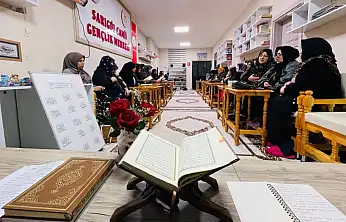 Eruh'ta Kadınlara Yönelik Berat Kandili Programı Düzenlendi