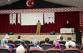 Eruh'ta Şal Şepik Kumaşı İçin Eğitim Programı Düzenlendi