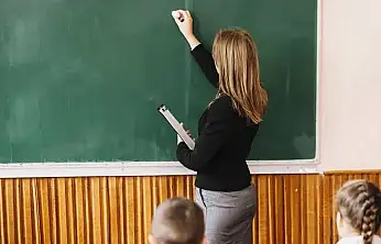 Eruh'ta Ücretli Öğretmen Başvuruları Başlıyor: Tarihler ve Şartlar Açıklandı
