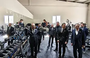 Eruh'ta Yeni Spor Tesisi Hizmete Hazırlanıyor