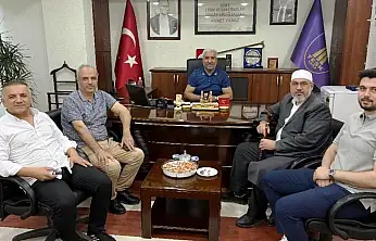 Kanaat Önderi İsmail Hakkı Toprak'tan Başkan Yılmaz'a Hayırlı Olsun Ziyareti