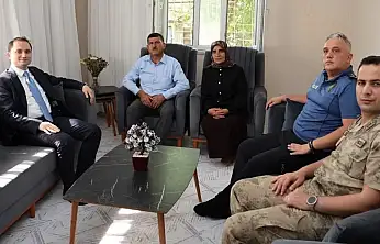 Kurtalan Kaymakamı Salih Başara'dan İlk Ziyaret Şehit Ailelerine