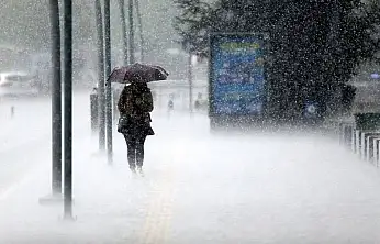 Meteoroloji'den Siirt İçin Kritik Uyarı: Pazar Günü Sel ve Su Baskınlarına Dikkat!