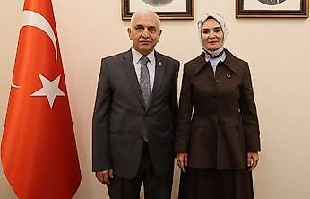 Milletvekili Mervan Gül, Siirt'in Sosyal Hizmet Taleplerini Bakan Göktaş'a İletti