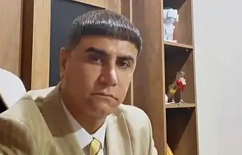 Sedat Peker'e benzerliğiyle dikkat çeken Siirtli genç  sosyal medyada gündem oldu