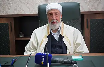 Şeyh Muiniddin Aydın'dan Artı Siirt'e Özel Mesaj: ''Kanaat Önderlerinin Görevi Sadece Ders Vermek Değil, Toplumun Yaralarını Sarmaktır''