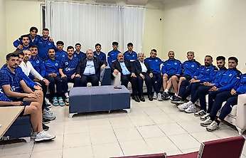 Seyithan Solmaz Hakkari Zap Maçı Öncesi Siirtspor'a 1,5 Milyon TL Sözü Verdi