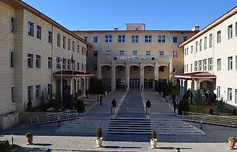 Siirt Adliyesi'nde Zabıt ve İcra Katipliği Sözlü Sınavına Girecekler Belli Oldu
