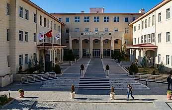 Siirt Adliyesinde Hangi Hâkimler İzinli? İşte Mahkemelere Göre Liste