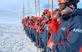 Siirt AFAD ekibi çığ müdahalesi için sahaya hazır