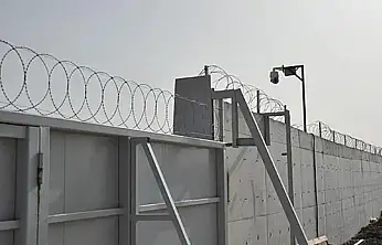 Siirt Barosu'ndan Kobani İçin Acil Çağrı: 'Mürşitpınar Kapısı Açılmalı, Yaşam Hakkı Tehdit Altında'