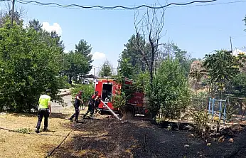 Siirt Bölge Trafik Yakınında Yangın: Kaynak Kıvılcımı Otluk Alanı Yaktı