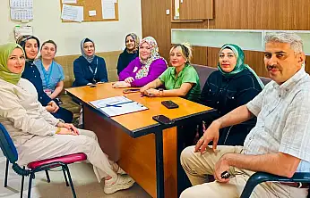 Siirt EAH'de Emzirme ve Anne Sütü Komitesi toplandı