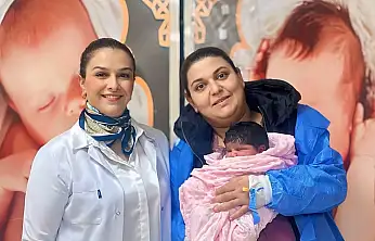 Siirt EAH'de Riskli Gebelik, Uzman Ekip Takibiyle Sağlıklı Doğumla Sonuçlandı