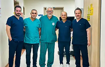 Siirt Eğitim ve Araştırma Hastanesi'nde Girişimsel Kardiyoloji Workshop'u Düzenlendi: 6 Hastanın Tıkalı Damarı Açıldı