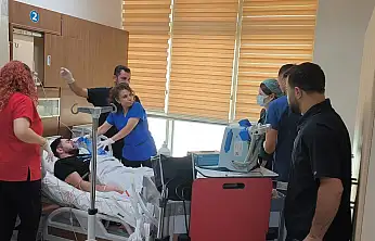 Siirt Eğitim ve Araştırma Hastanesi'nde Mavi Kod Tatbikatı Gerçekleştirildi