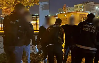 Siirt Emniyeti Uyuşturucuya Karşı Sahada: Narko Alan Uygulamasıyla Uyuşturucuya Darbe Üstüne Darbe!