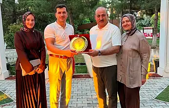 Siirt Eruh'ta Görev Yeri Değişen Protokol Üyeleri İçin Veda Programı Düzenlendi