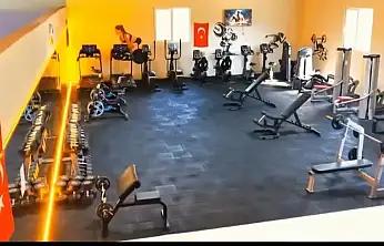 Siirt Eruh'ta Ücretsiz Modern Fitness Salonu Hizmete Açıldı
