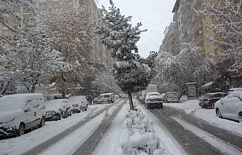 Siirt için meteorolojik uyarı: Kuvvetli yağış ve yoğun kar bekleniyor