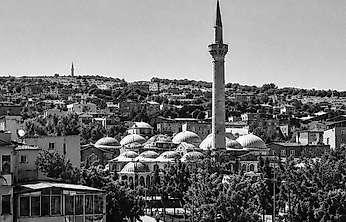 Siirt'in Eski Çarşı Camii'nin Yıkılmadan Önceki Görüntüleri Ortaya Çıktı