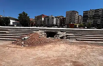 Siirt'in Kalbi Hala Kapalı! Haziran'da Teslim Edilecekti Meydanda Çalışma Yok
