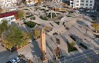 Siirt Kent Meydanı Baştan Aşağı Yenileniyor: 15 Temmuz Demokrasi Meydanı İçin Geri Sayım Başladı