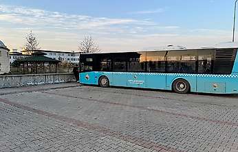 Siirt Kurtalan Belediyesi'nden Üniversite Öğrencilerine Ücretsiz Servis Hizmeti: Saatleri ve Durakları Belli Oldu